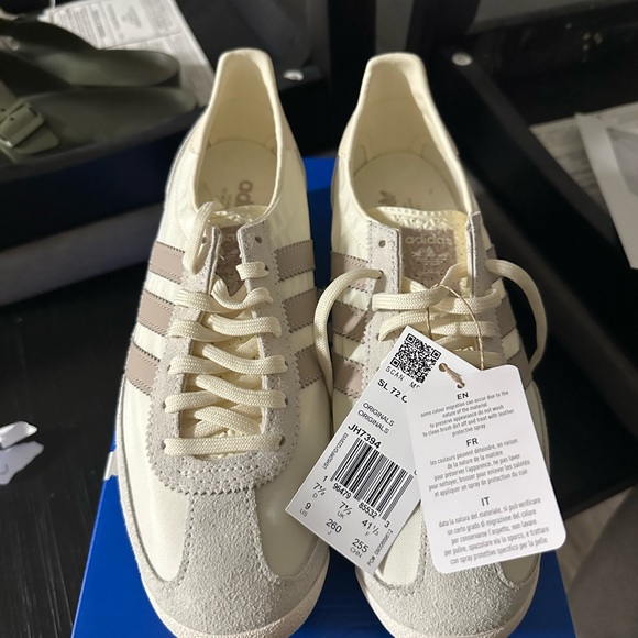 Adidas women Beige and cream Sneakers - Picture 2 of 4